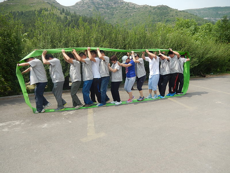 山東晉煤明水化工集團有限公司2015年5月28日-30日參加瀚林拓展培訓(xùn)